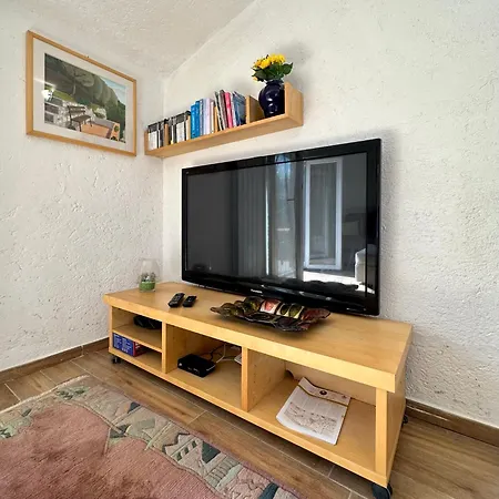 Apartment Hostdomus - Arcobaleno Bardino Vecchio