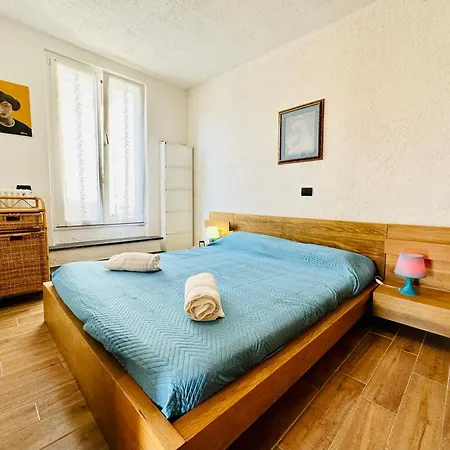 Hostdomus - Arcobaleno Apartment Bardino Vecchio
