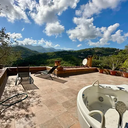 Apartment Hostdomus - Arcobaleno Bardino Vecchio